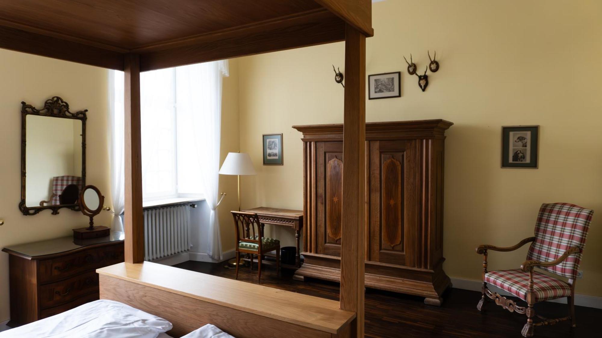 Hotel Schloss Hoehnscheid Bad Arolsen Dış mekan fotoğraf