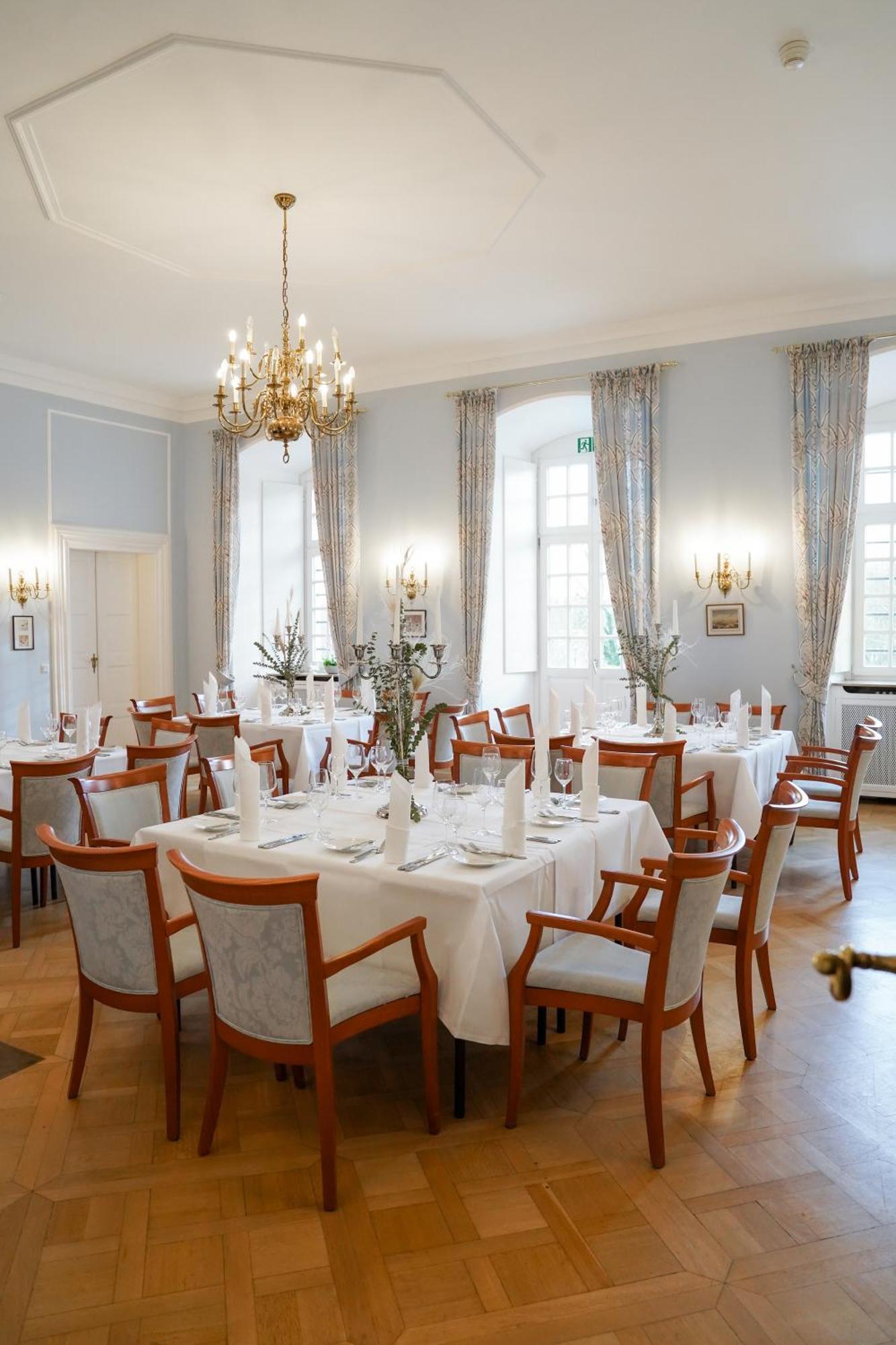 Hotel Schloss Hoehnscheid Bad Arolsen Dış mekan fotoğraf